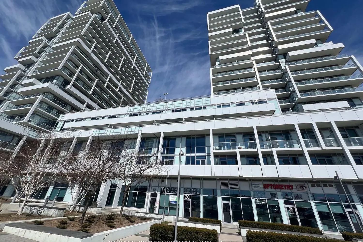 55 Speers Road 708