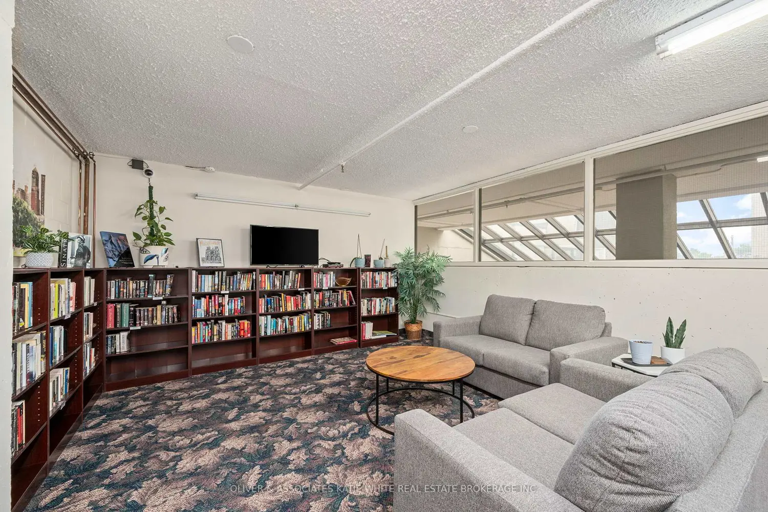 Additional image 16 of 380 King Street 1507