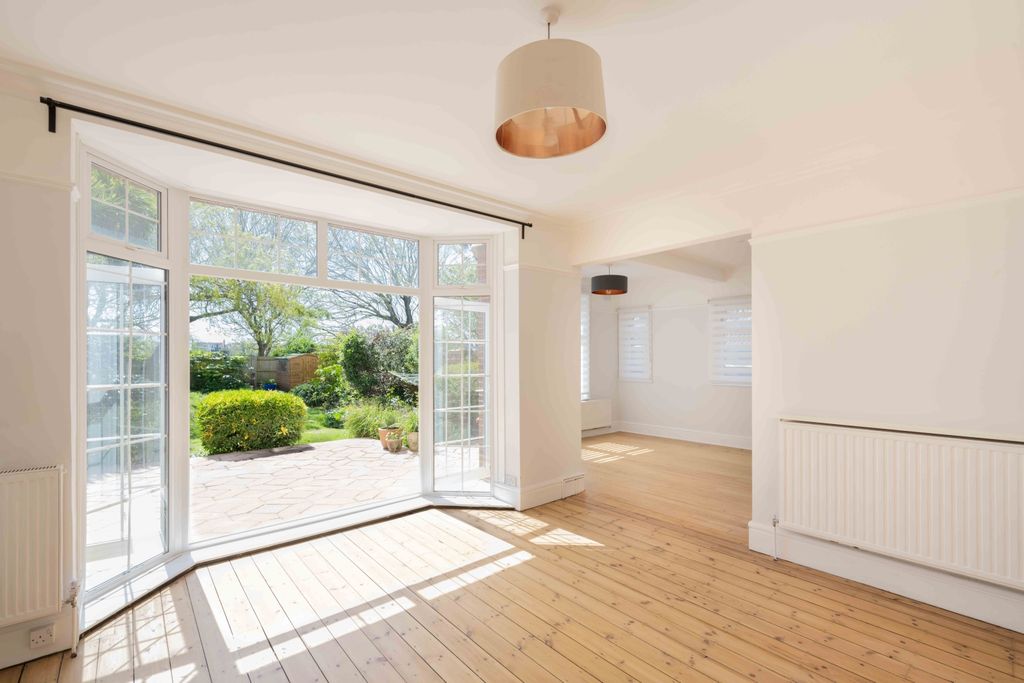Additional image 5 of 5 bed detached house to rentNew Church Road, Hove BN3