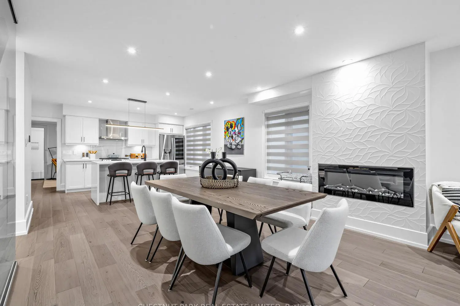 209 Robina Avenue photo 3