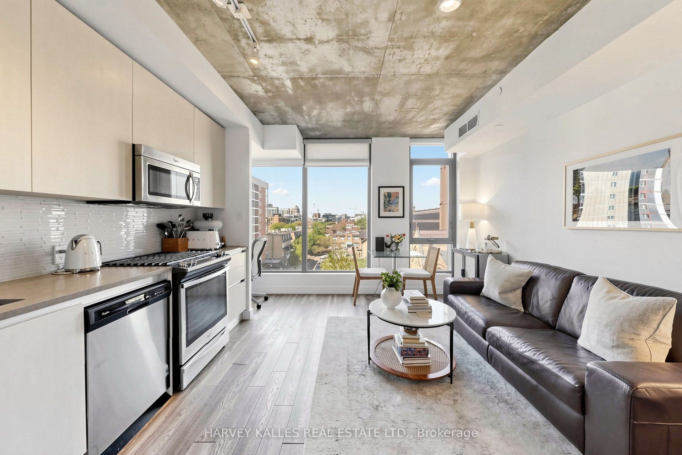 Additional image 3 of 511-111 Bathurst Street, Toronto, ON, M5V 0M9