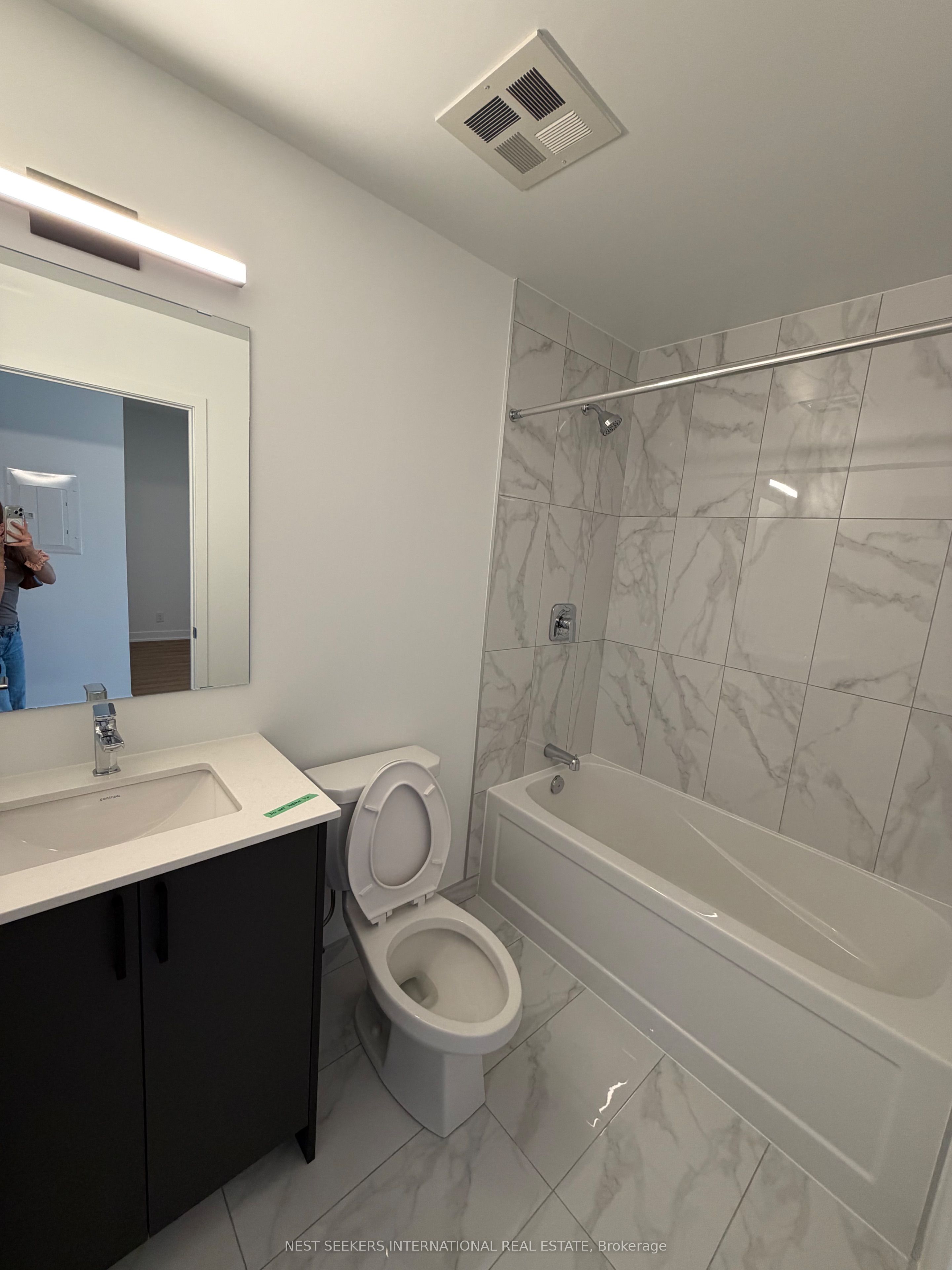 Additional image 5 of 417-1660 Bloor Street W, Toronto, ON, M6P 0C6