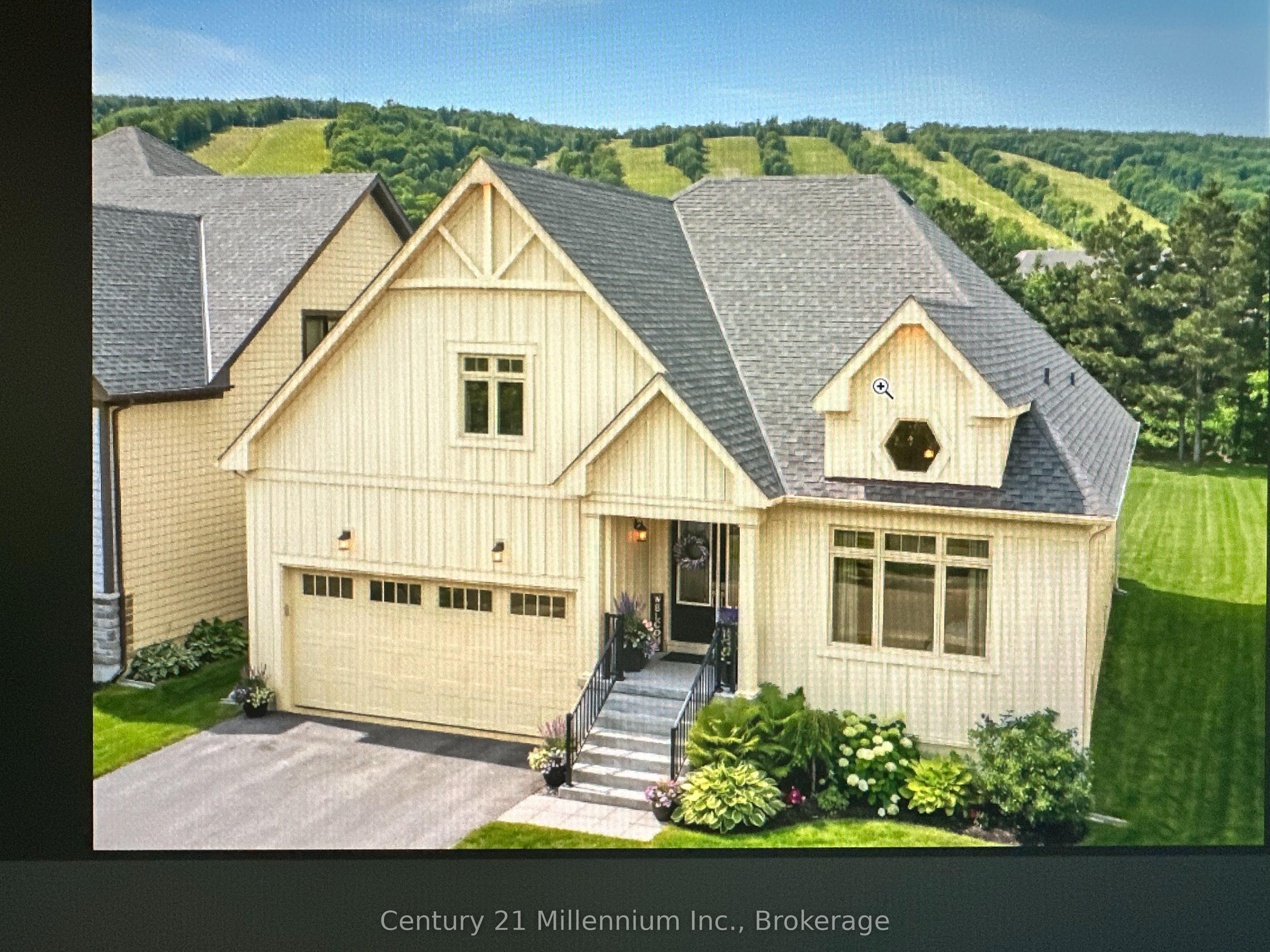108 Creekwood Court, Blue Mountains, ON, L9Y 0V1