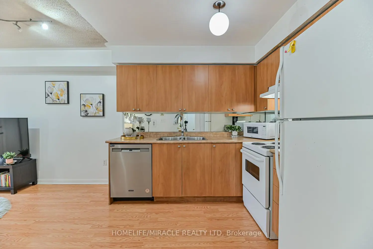 Additional image 11 of 4620 Guildwood Way 5