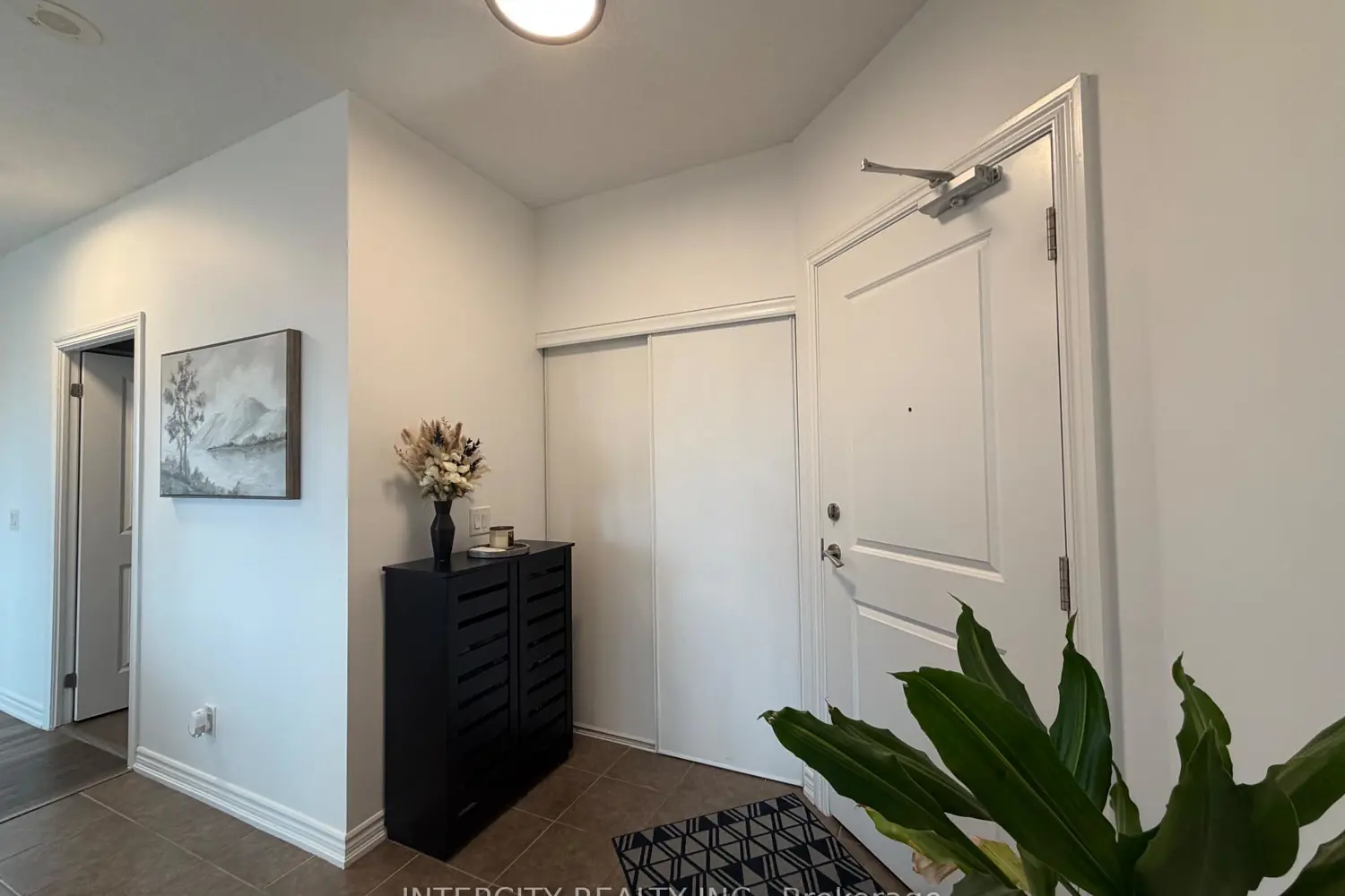 Additional image 8 of 7730 Kipling Avenue 802