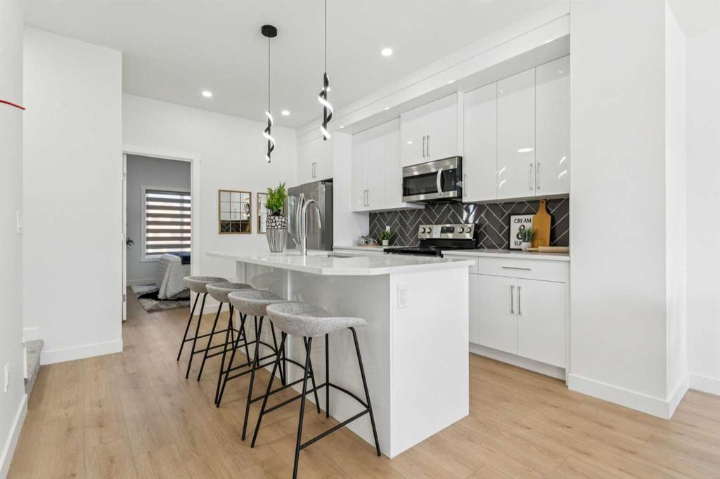 Additional image 6 of 106-95 Saddlecrest Circle NE, Calgary, AB, T3J0Z2