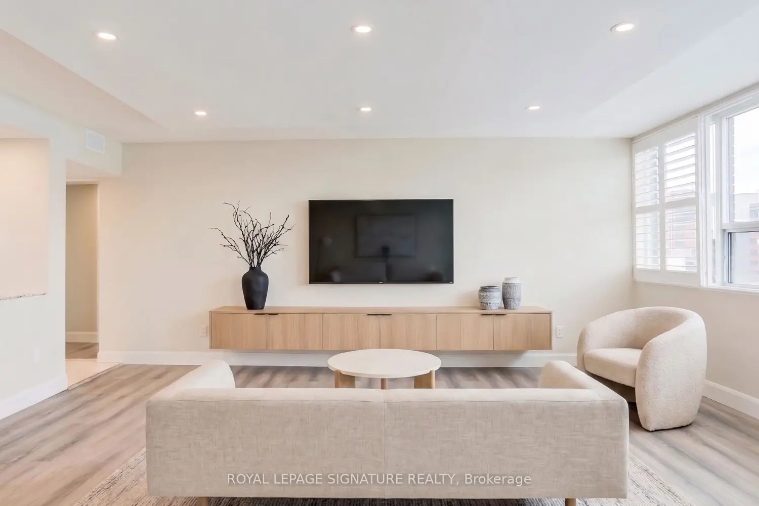 Additional image 8 of 120 Duke Street 1503