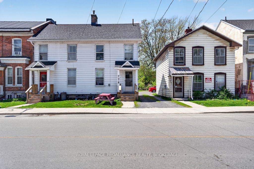 Additional image 3 of 230-228-226 University Avenue E, Kingston, ON, K7L 3P6