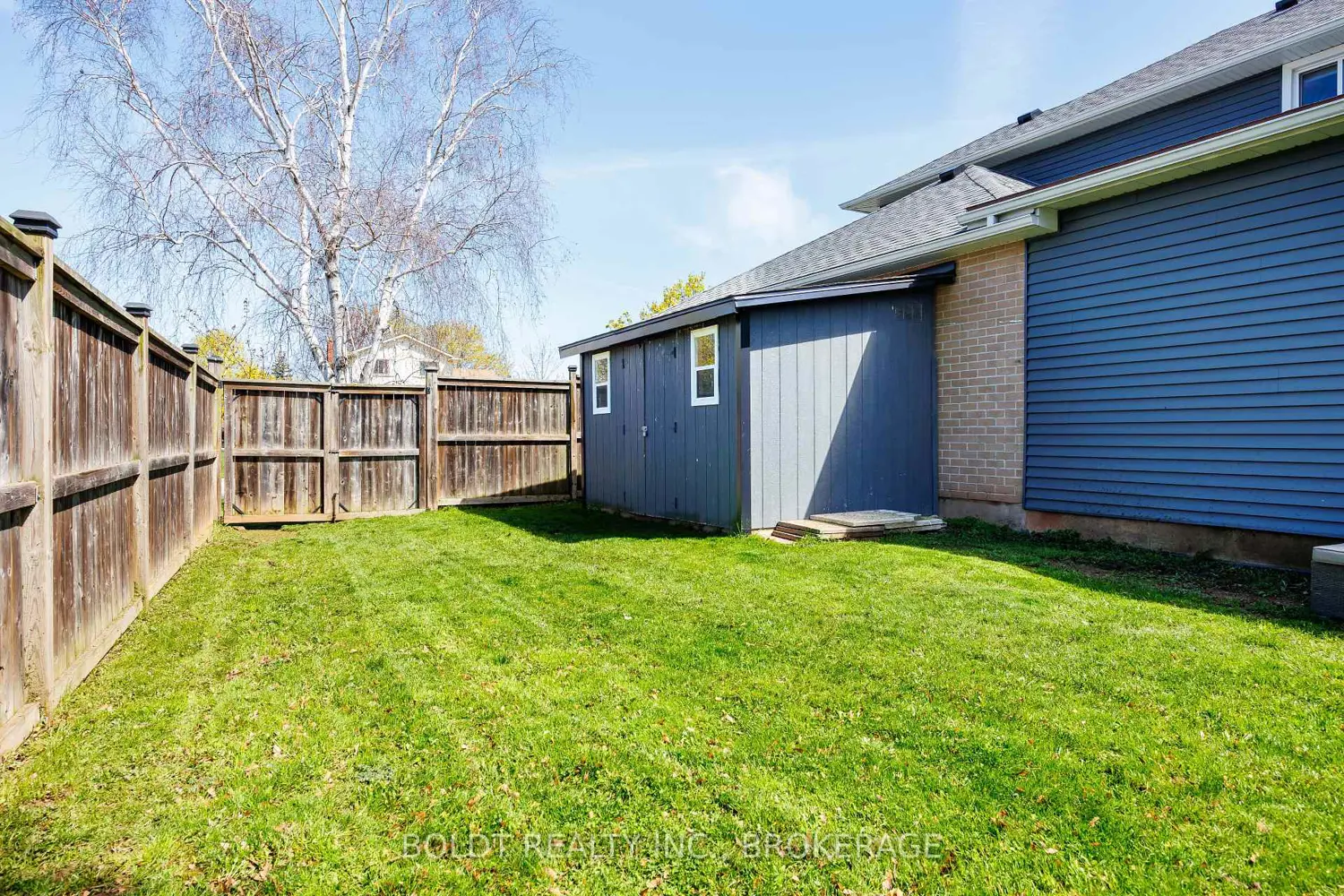 Additional image 9 of 5080 Mantree Court