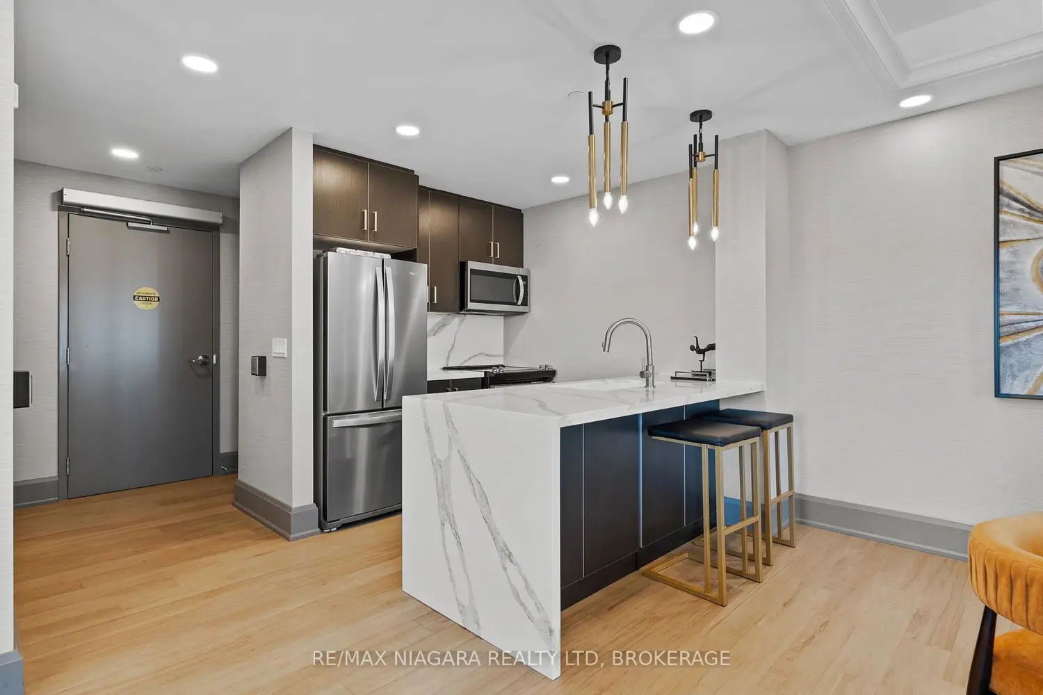Additional image 13 of 5055 Greenlane Road 131