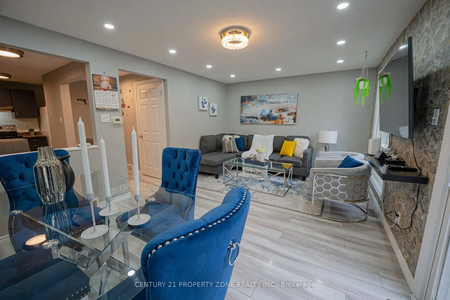 Additional image 10 of 92 Highland Crescent