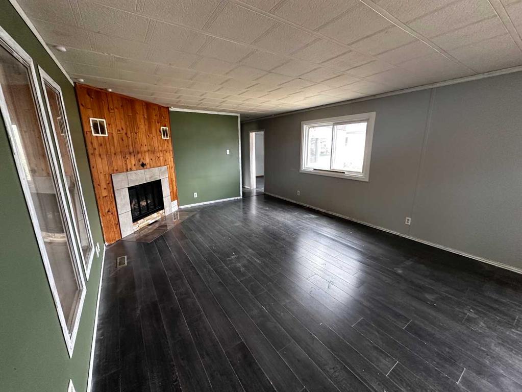 68 Norby Crescent, Red Deer, AB, T4P2C6 photo 3