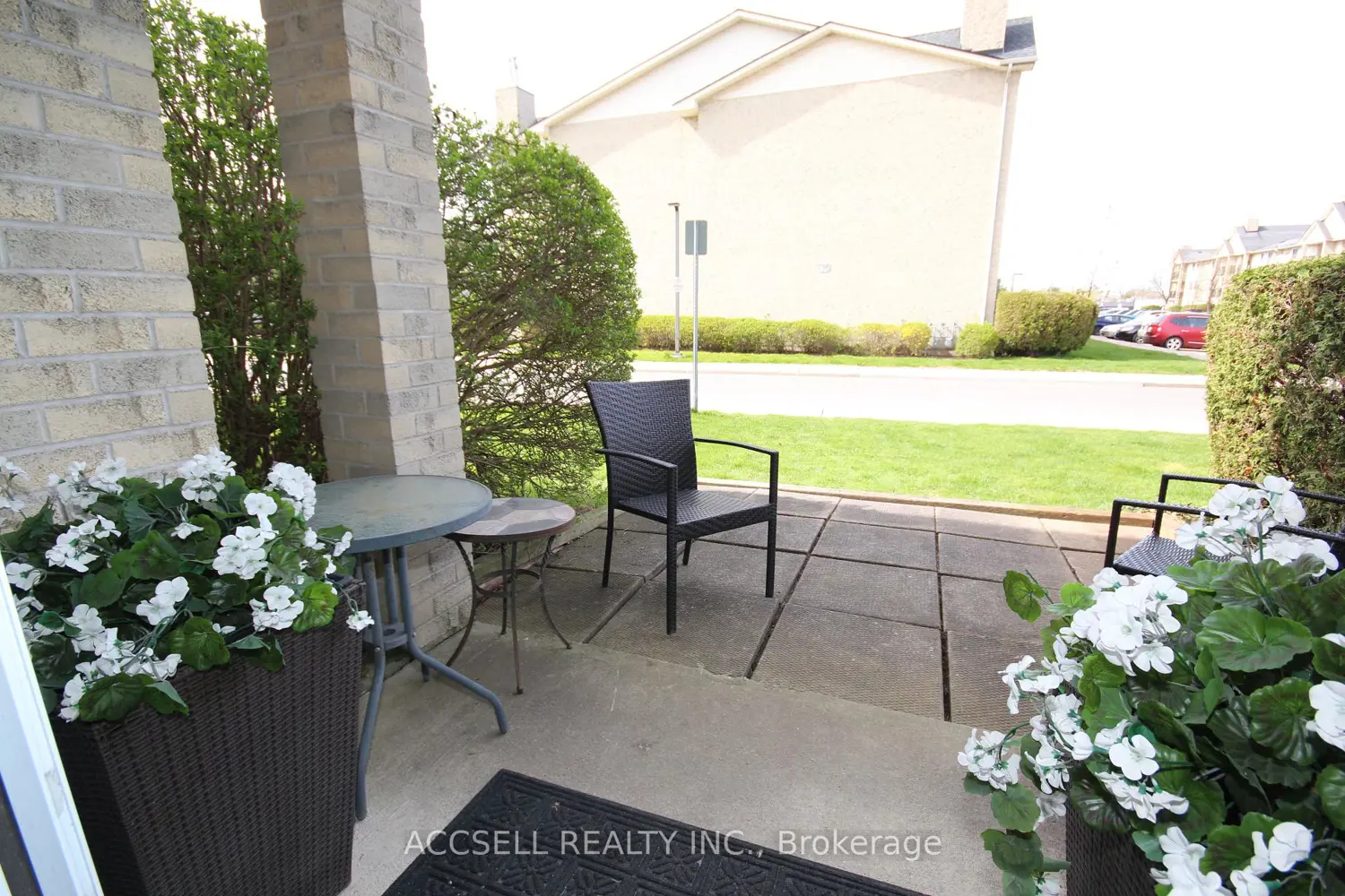 Additional image 11 of 731 Deveron Crescent 111