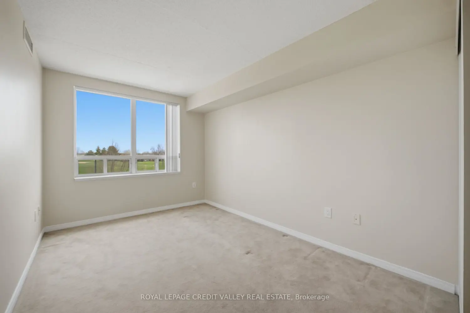 Additional image 8 of 55 Via Rosedale 204