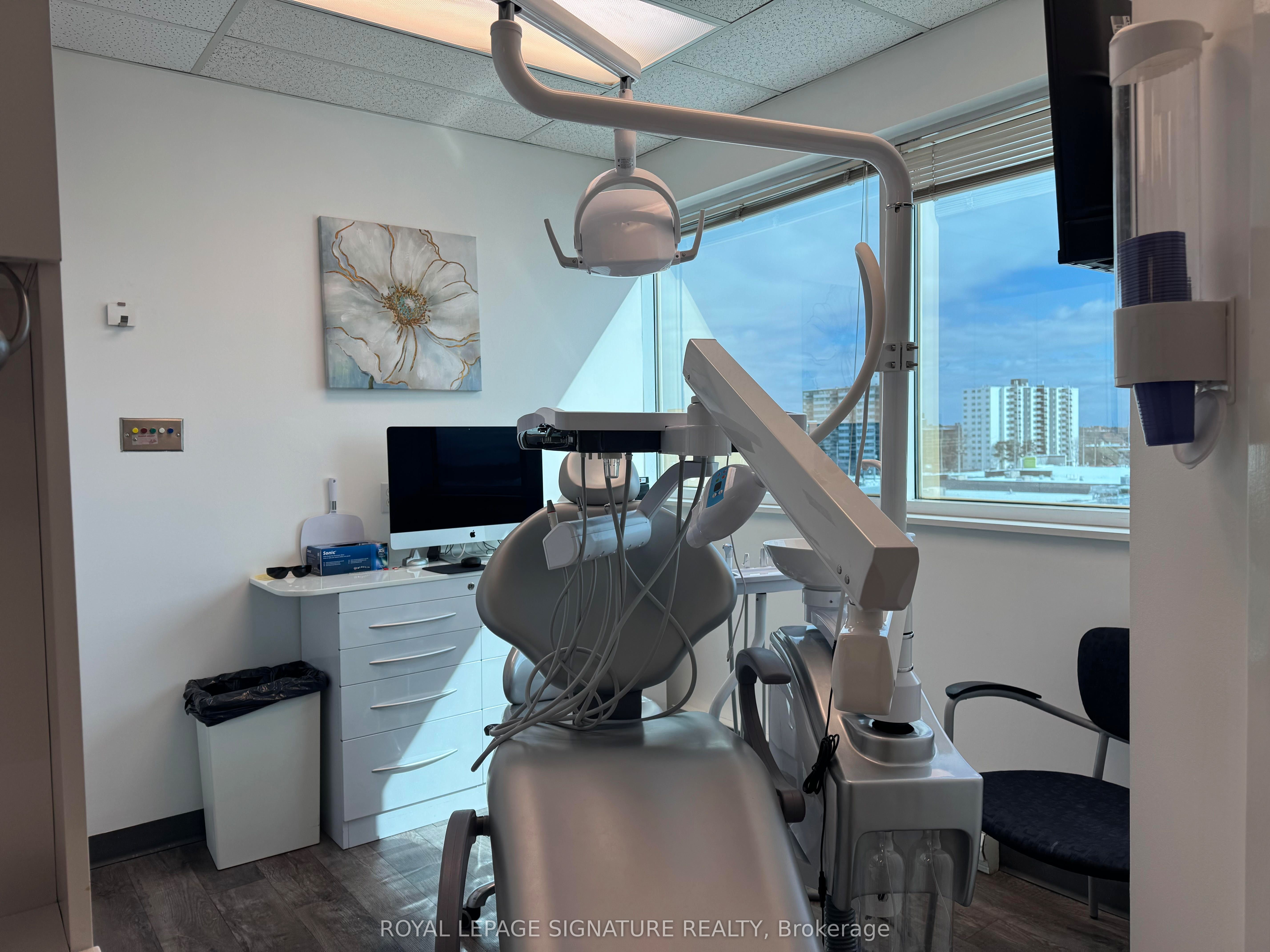 Additional image 4 of Unit 405/407-71 King Street W, Mississauga, ON, L5B 4A2