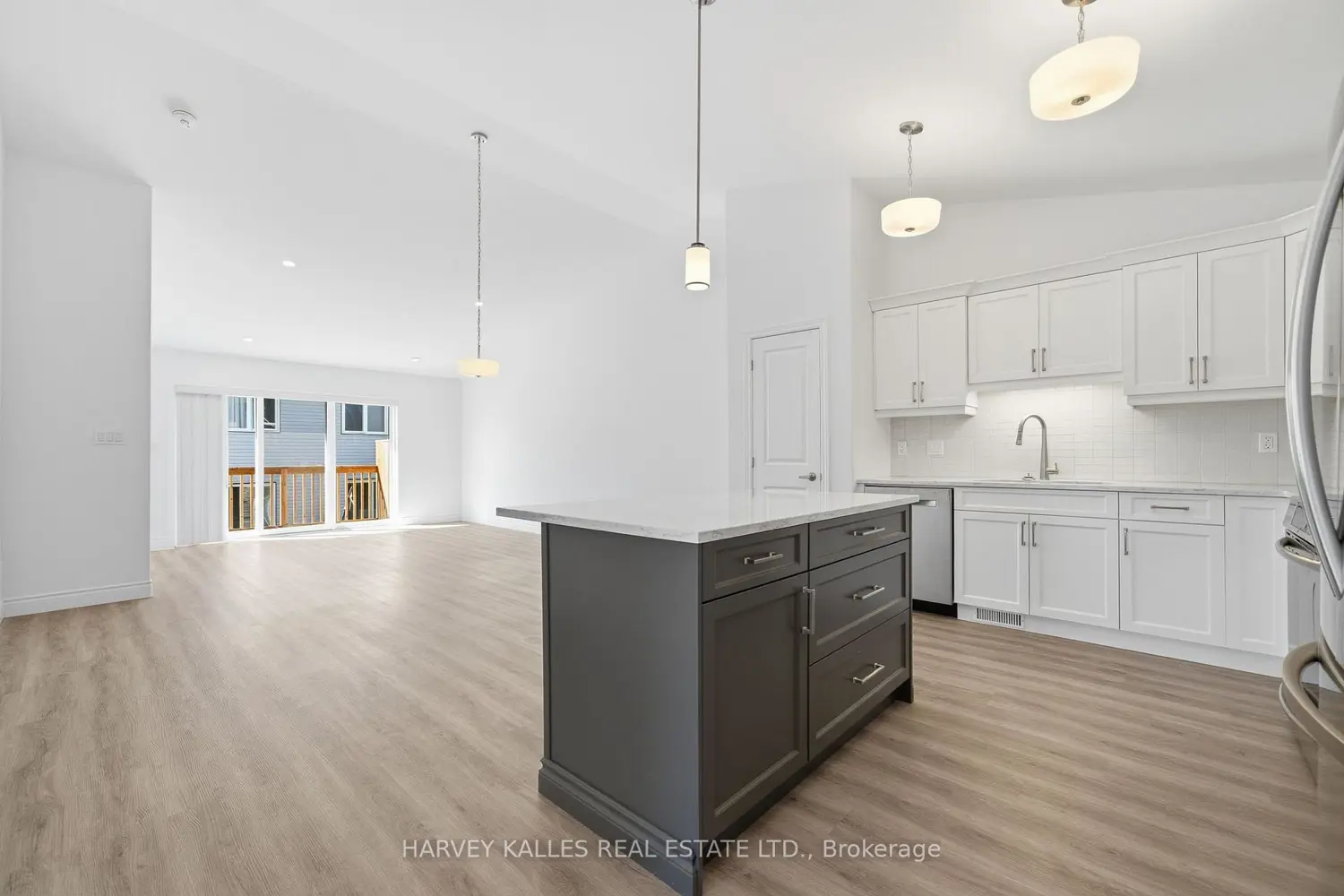 Additional image 7 of 125 Farrington Crescent