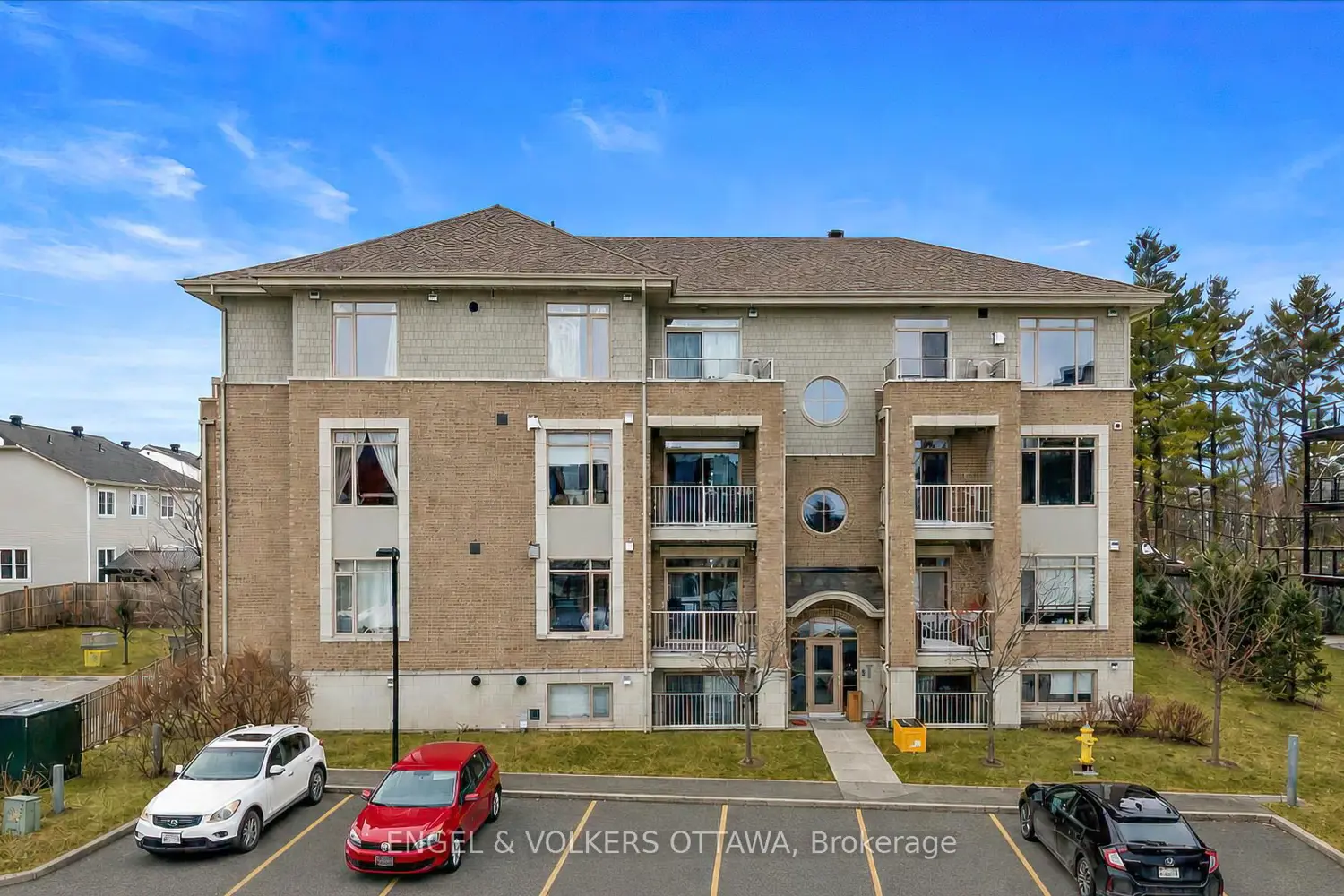 25 Earlton Private 1