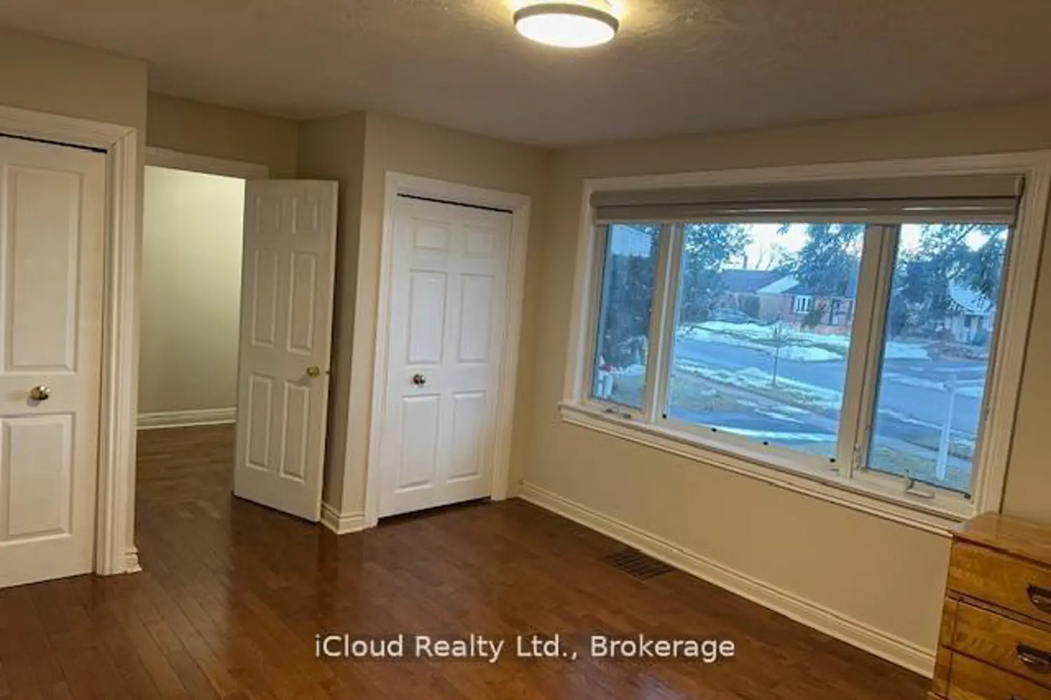 Additional image 3 of 38 Kawartha Avenue