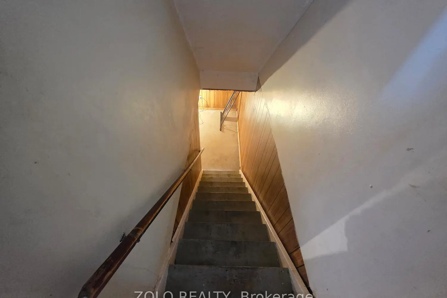 Additional image 15 of 90 Rosemund Crescent 35