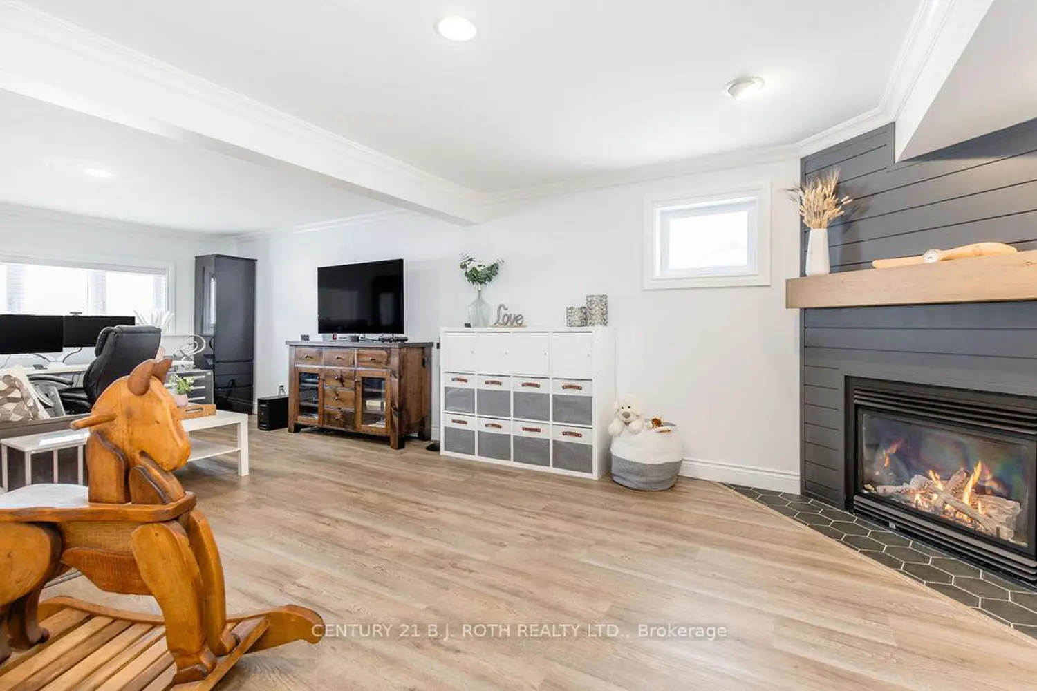 15 Sugarbush Road photo 5