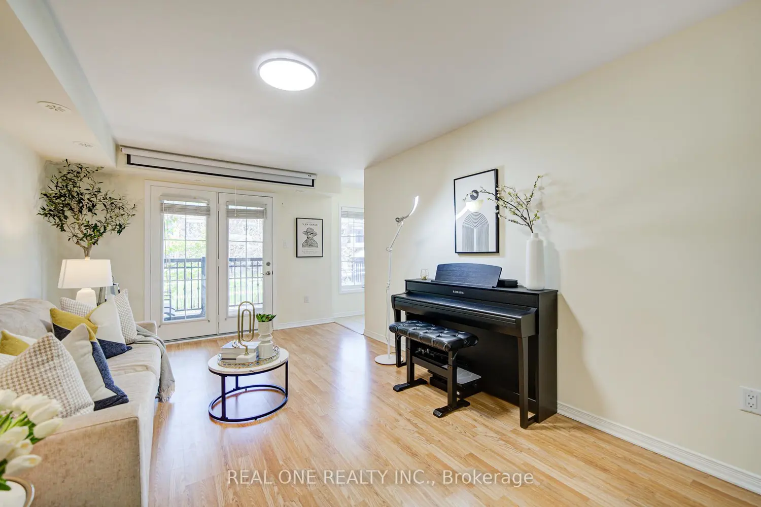 Additional image 6 of 2441 Greenwich Drive 14
