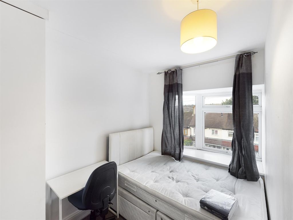 Additional image 6 of 6 bed shared accommodation to rentMedmerry Hill, Brighton BN2