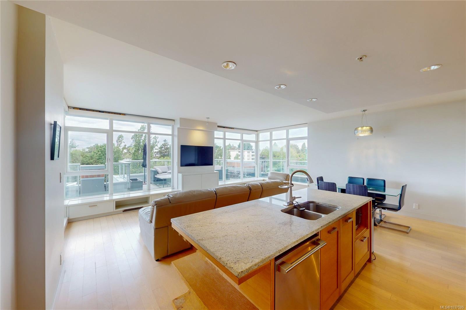 Additional image 5 of PH2-365 Waterfront Crescent, Victoria, BC, V8T 0A6