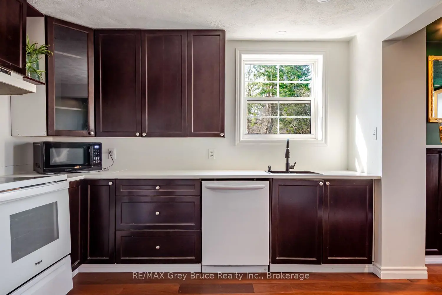 Additional image 5 of 735 5Th Avenue