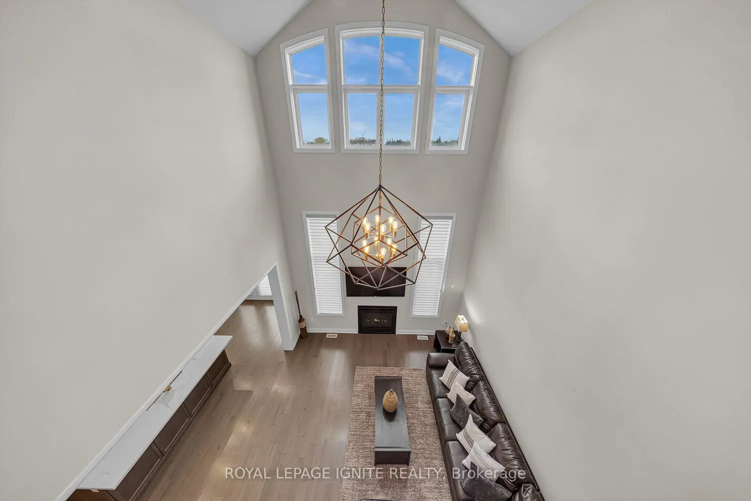 Additional image 15 of 398 Frontier Court