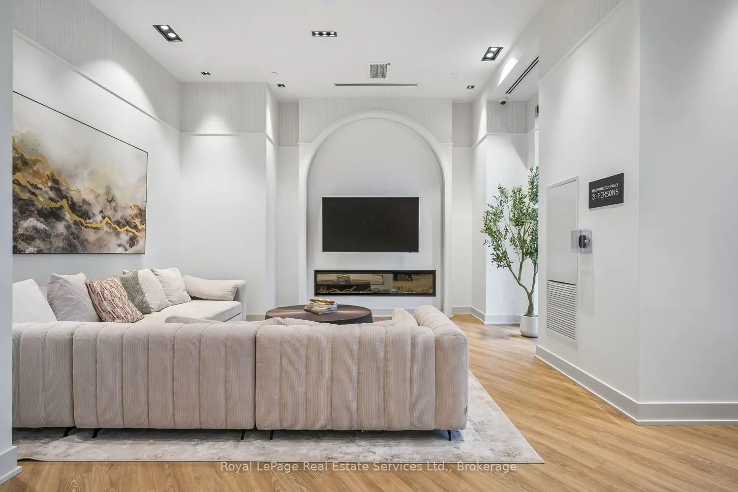 Additional image 19 of 2088 James Street 711