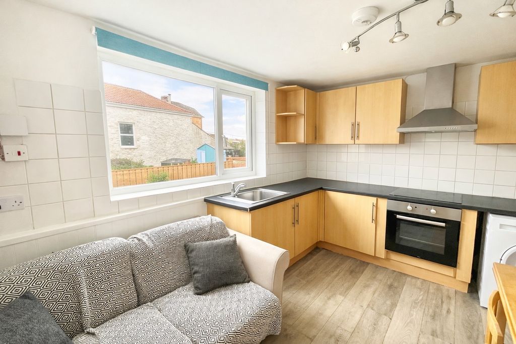4 bed shared accommodation to rentSwanpool Street, Falmouth TR11
