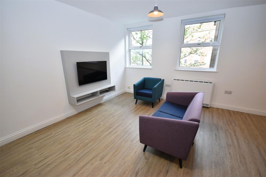 Additional image 11 of 3 bed shared accommodation to rentRuth First House, Claypath, Durham DH1