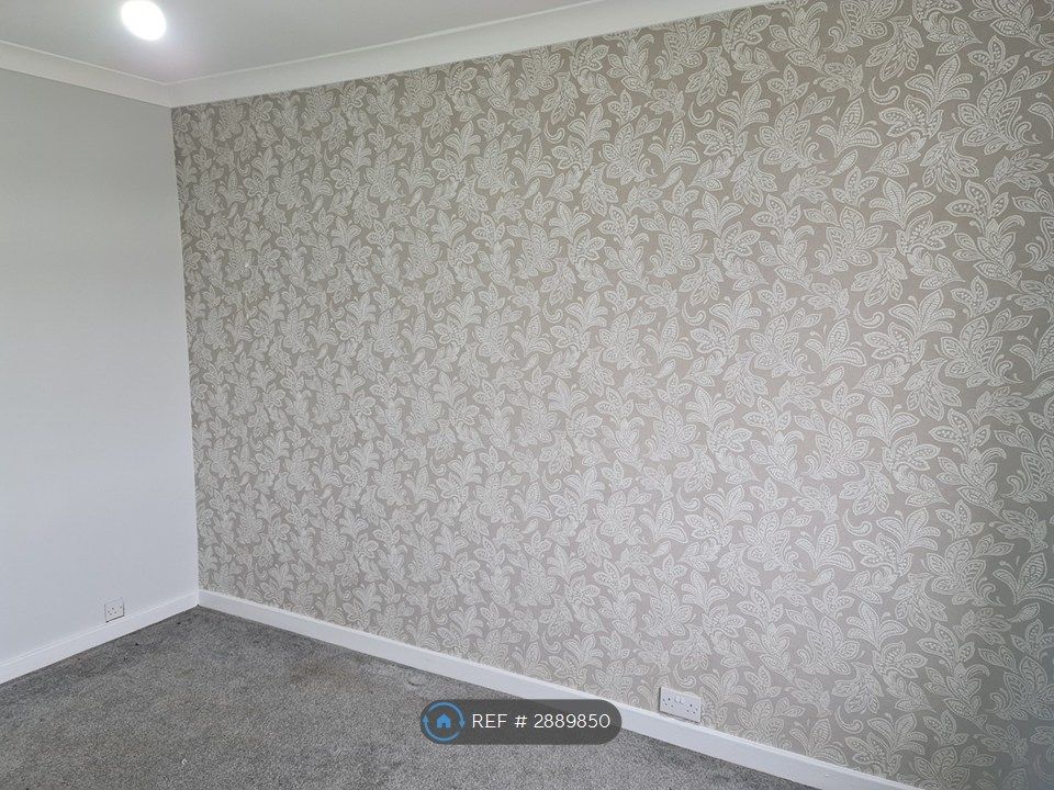 Additional image 2 of 2 bed flat to rentWindsor Road, Falkirk FK1
