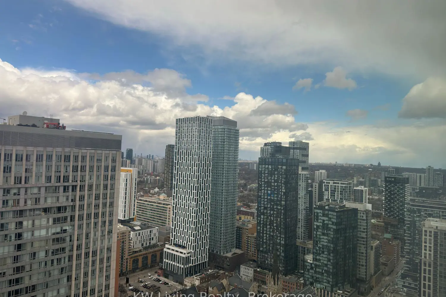 Additional image 5 of 197 Yonge Street 3714