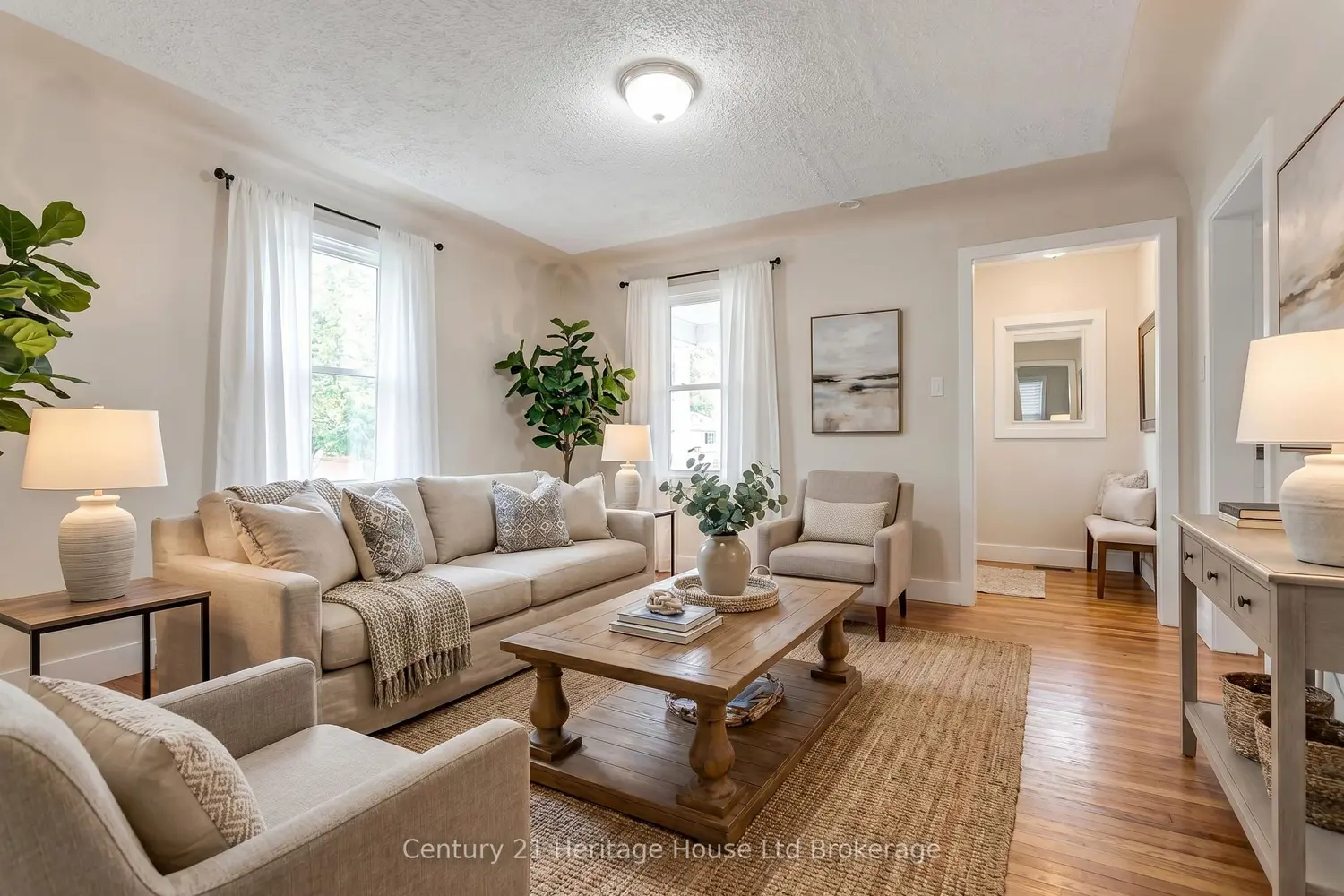 Additional image 18 of 1098 Frances Street