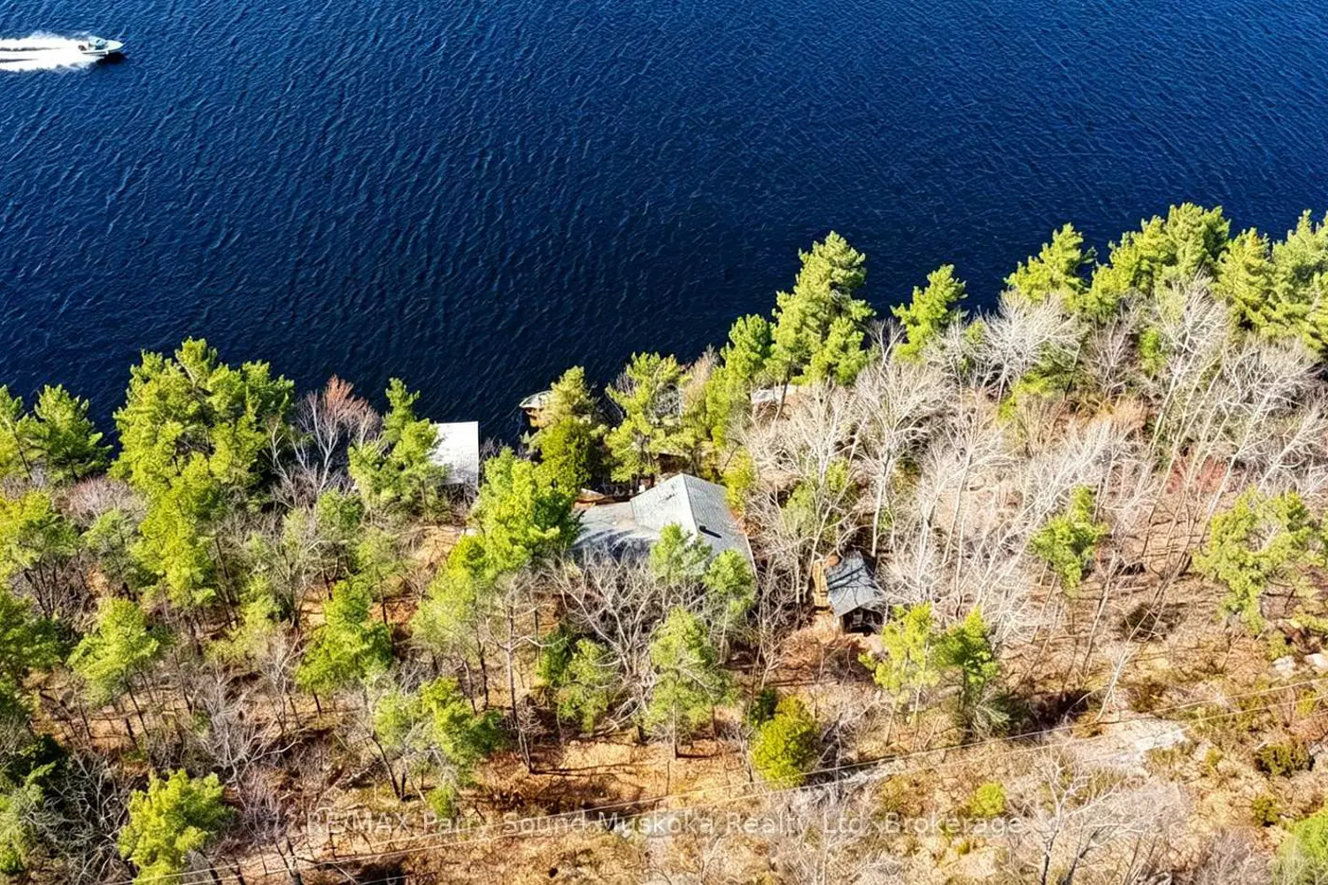 Additional image 4 of 55 Healey Lake Water