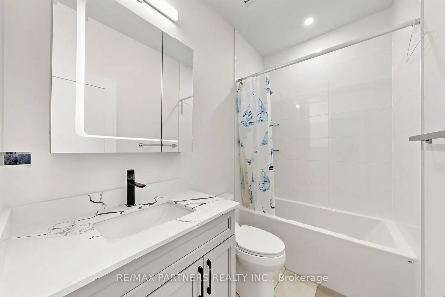 Additional image 13 of 9092 Woodbine Avenue