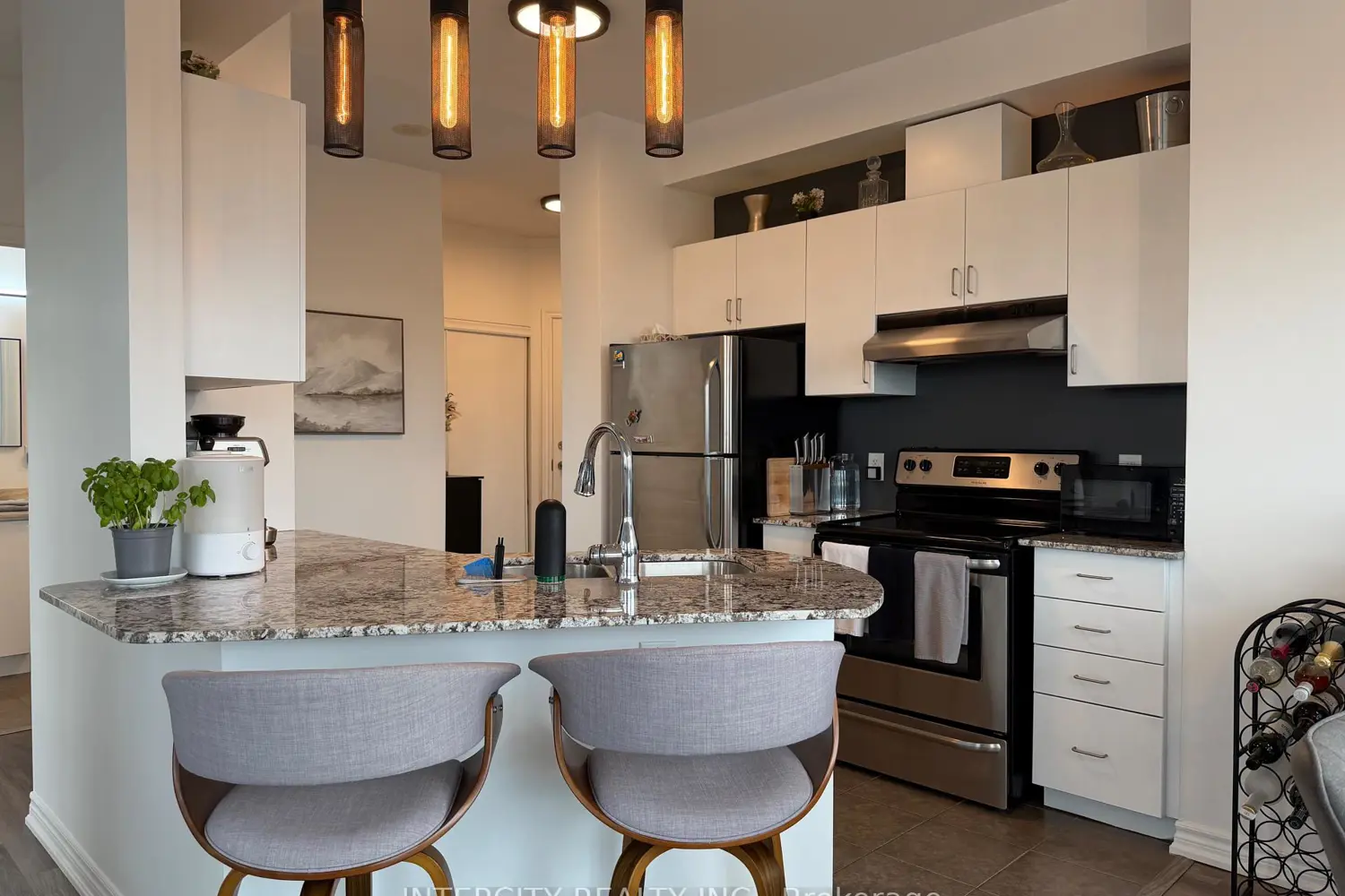 Additional image 11 of 7730 Kipling Avenue 802