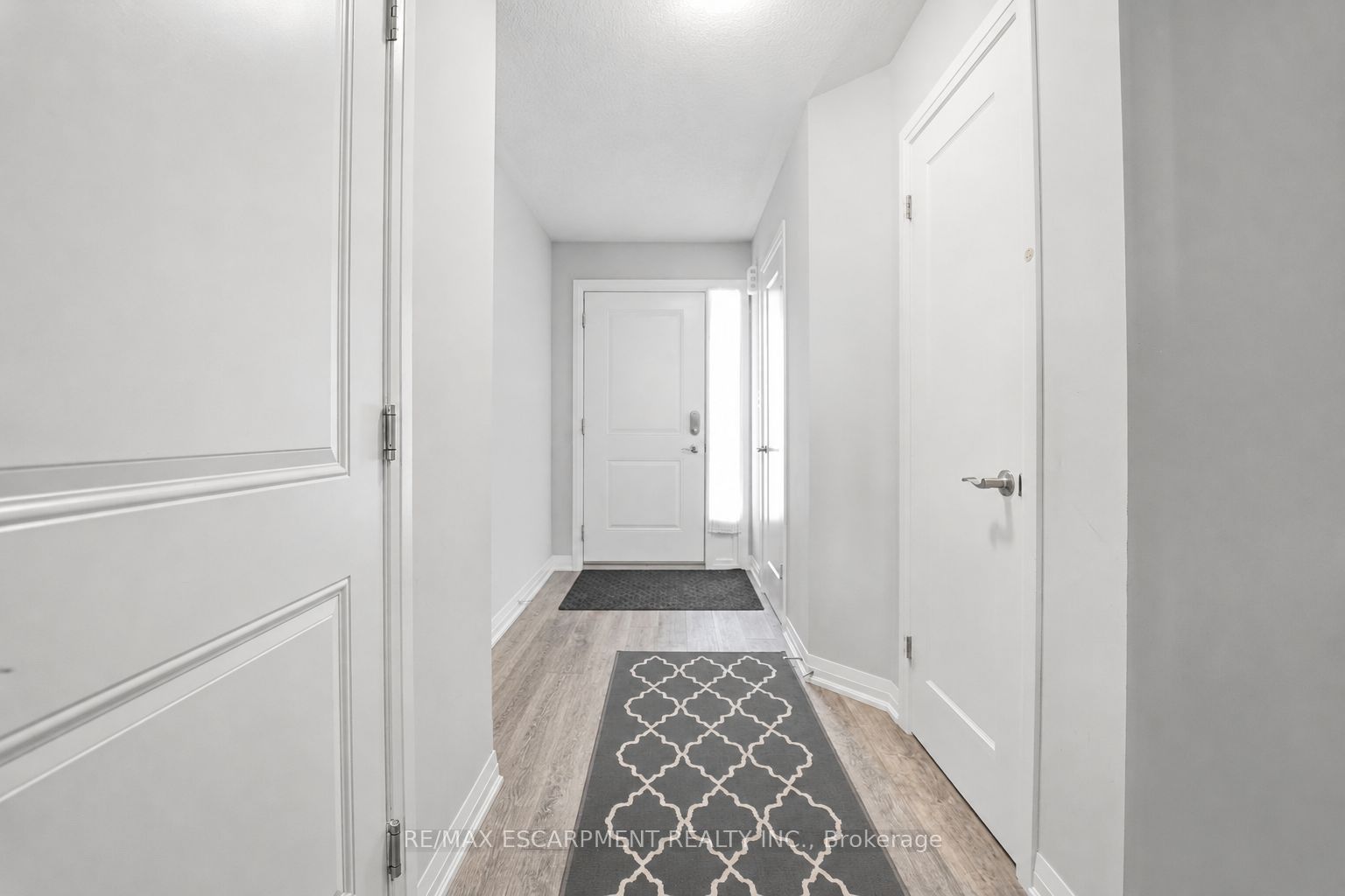 Additional image 4 of 104 Laguna Village Crescent, Hamilton, ON, L0R 1P0