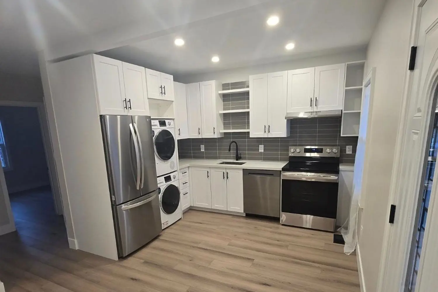 Additional image 3 of 413 Paling Avenue