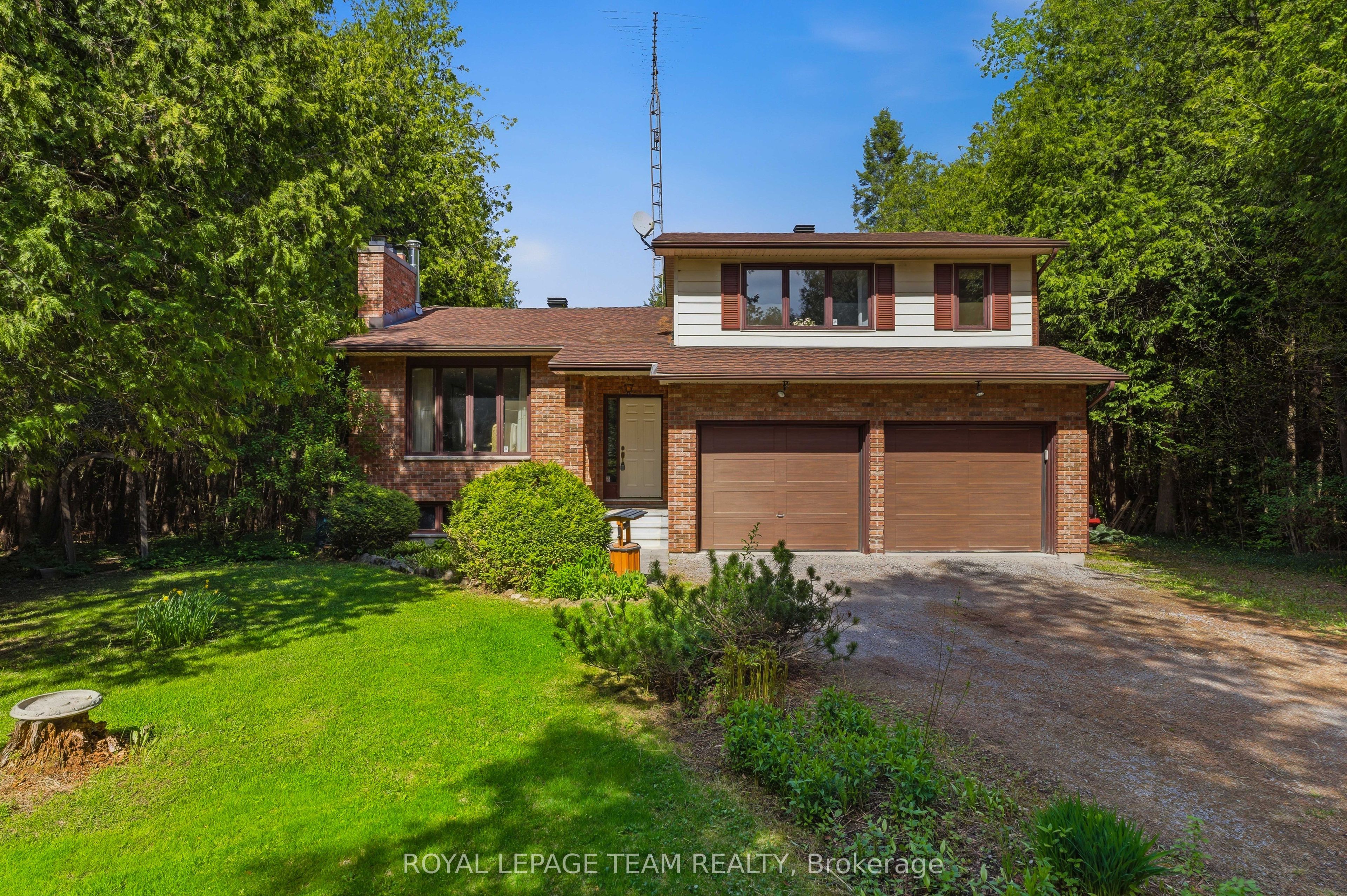 116 Deerwood Drive, Ottawa, ON, K0A 2H0