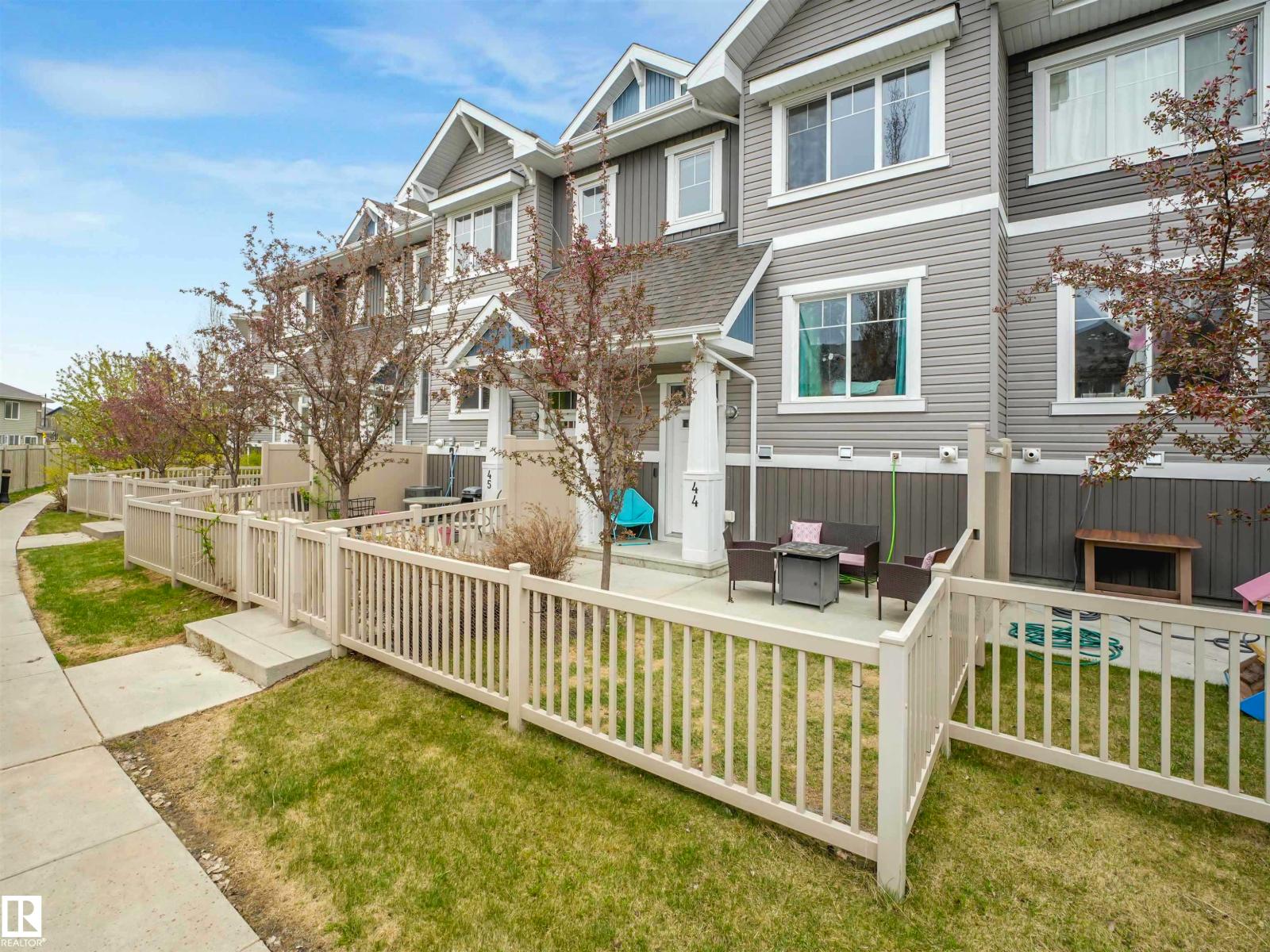 Additional image 3 of 44-1140 Chappelle Boulevard SW, Edmonton, AB, T6W2Z3