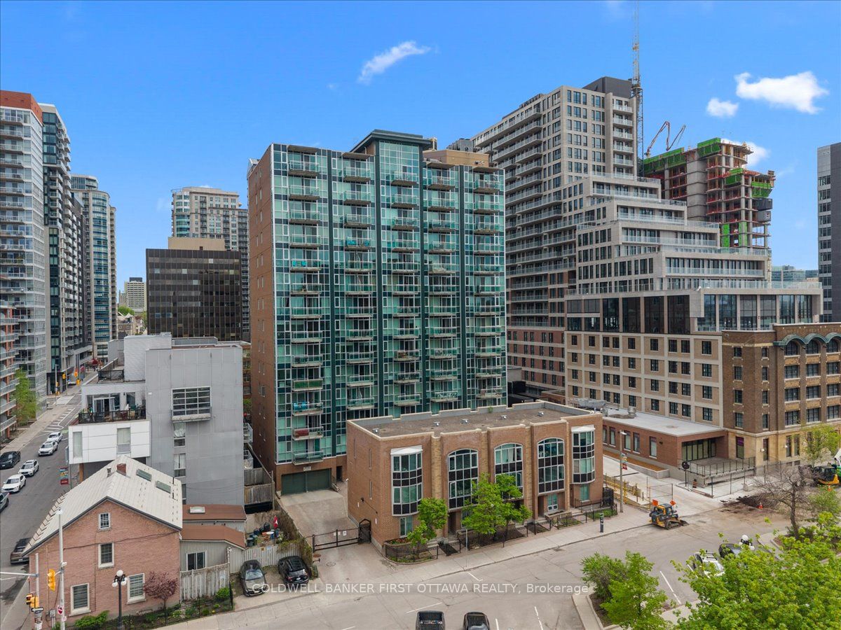 305-134 York Street, Ottawa, ON, K1N 1K8
