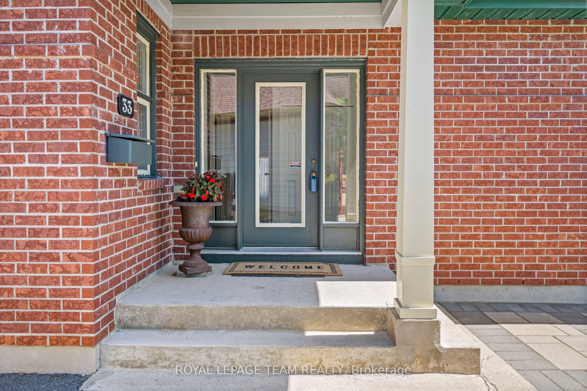 Additional image 4 of 33 Castlethorpe Crescent, Ottawa, ON, K2G 5P9