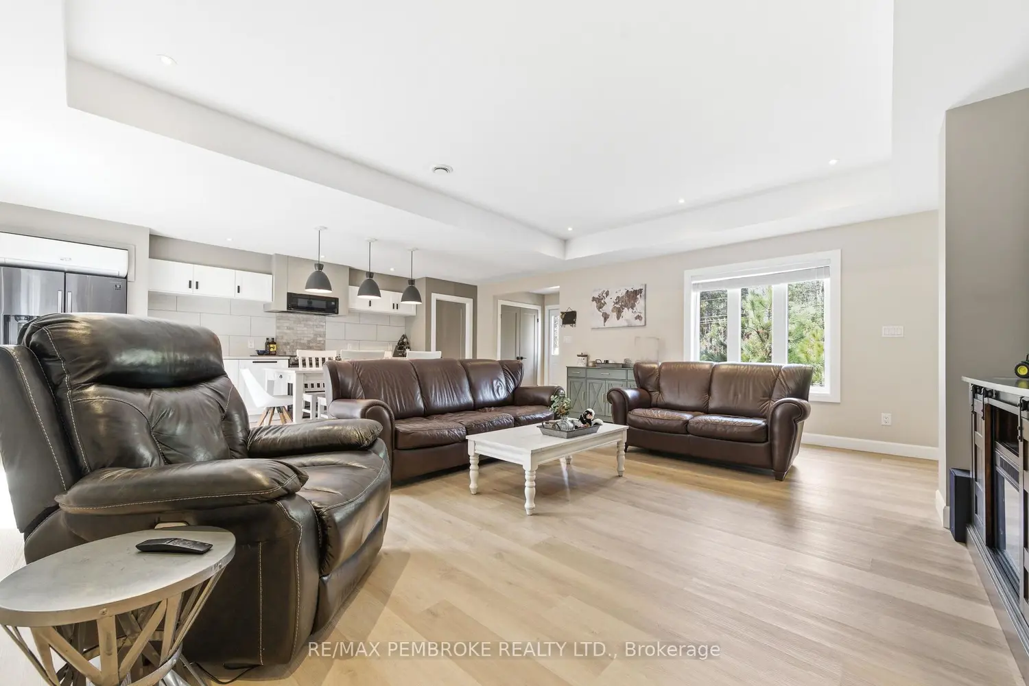Additional image 7 of 41948A Combermere Road