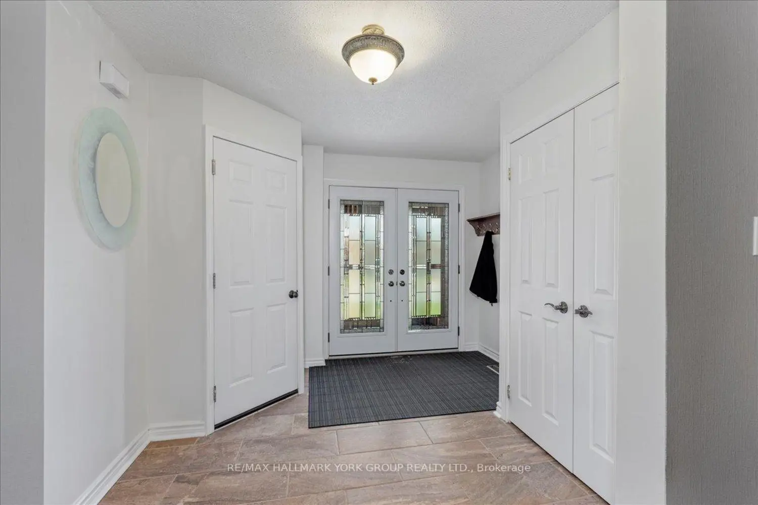 20 Sunbird Boulevard photo 4