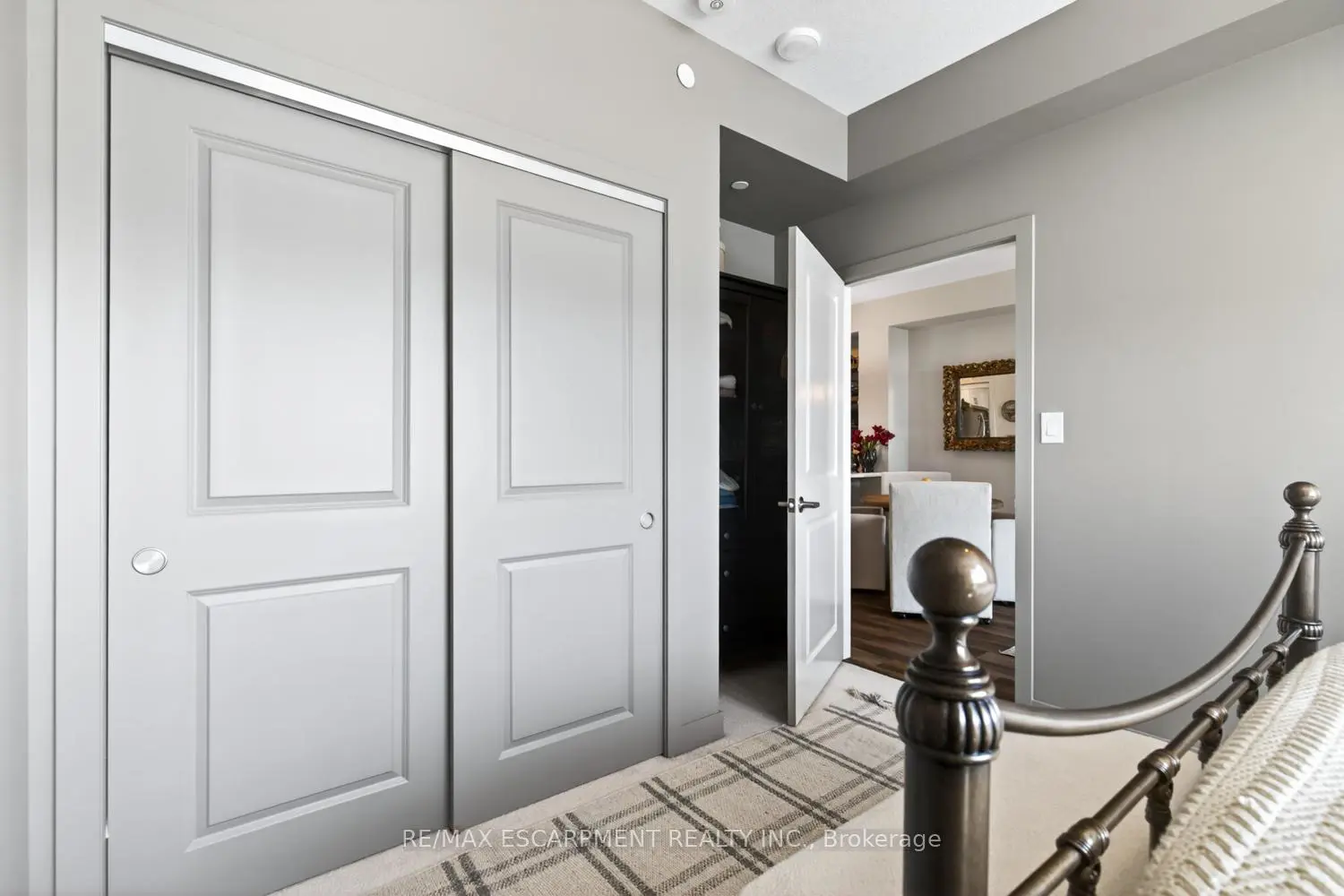 Additional image 17 of 450 Dundas Street 714