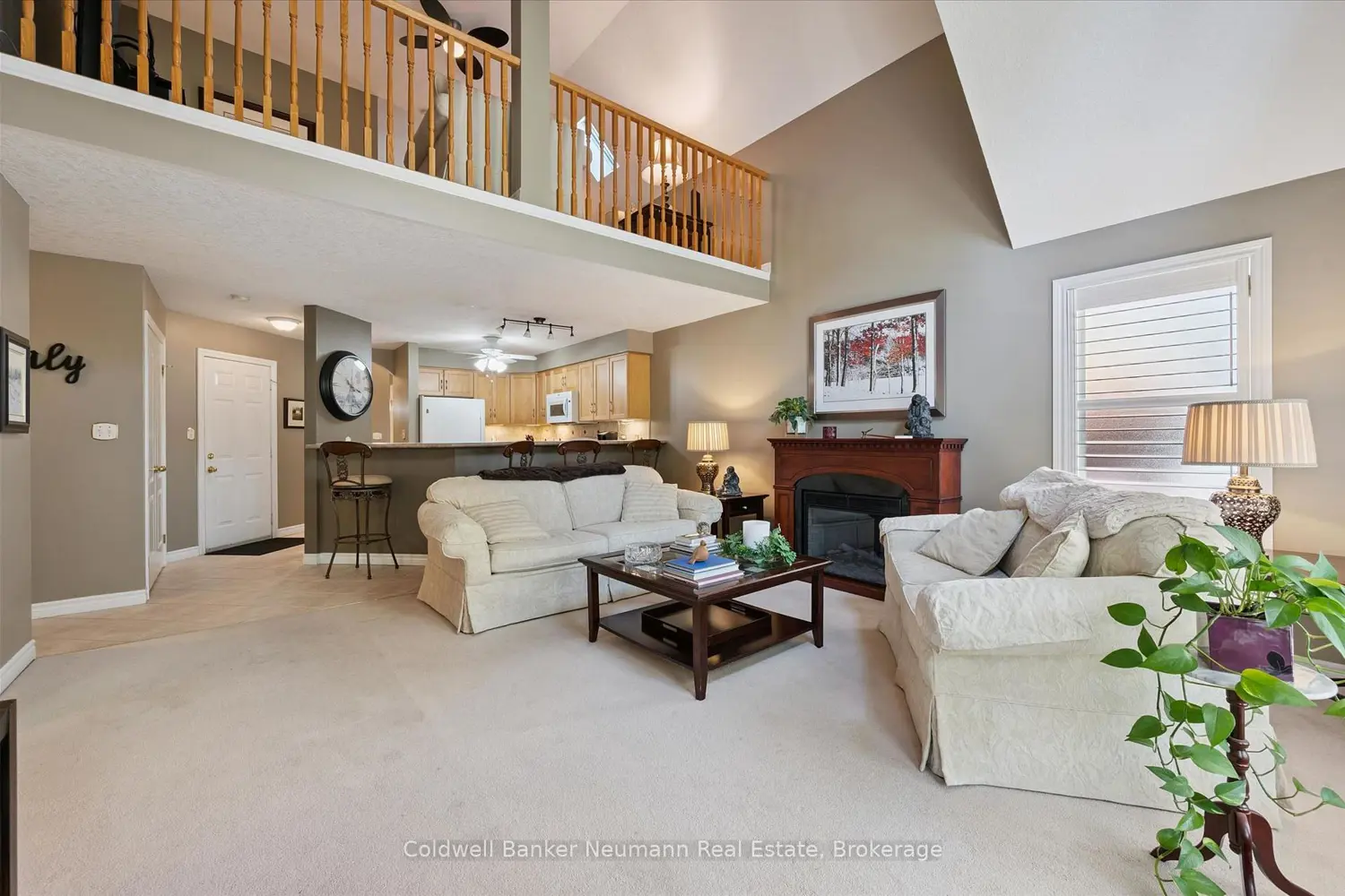 165 Terraview Crescent 17 photo 4