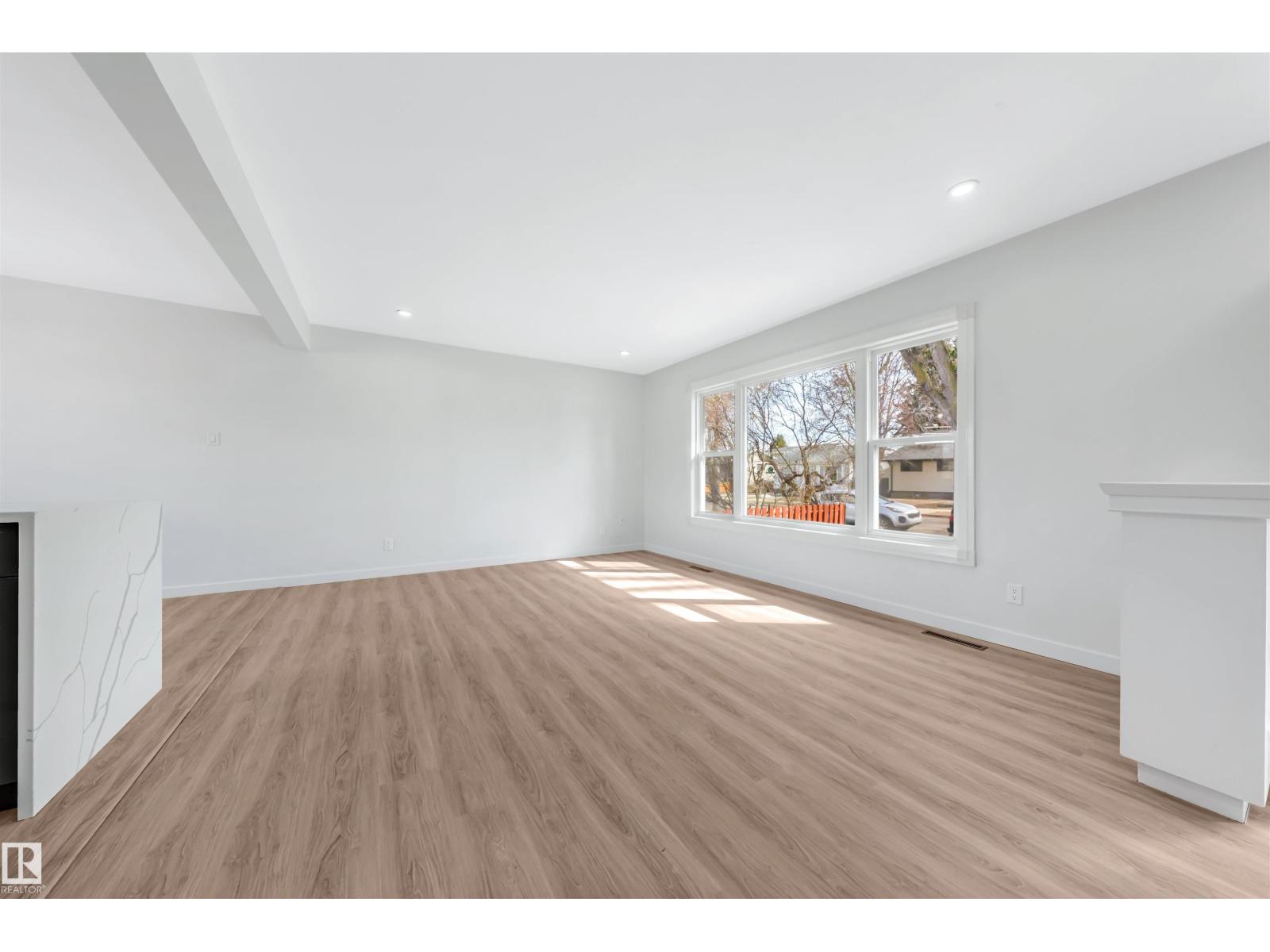 Additional image 6 of 4238 117 Avenue NW, Edmonton, AB, T5W0Y4