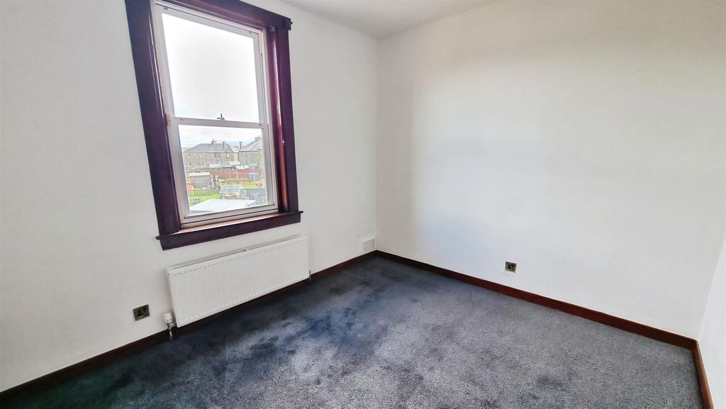 Additional image 10 of 2 bed flat to rent78 Den Walk, Methil, Fife KY8
